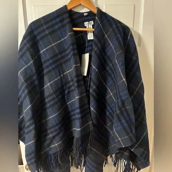 NWT- Burberry Navy and Chestnut Plaid Check Date Night Cape Wrap - Picture 4 of 10